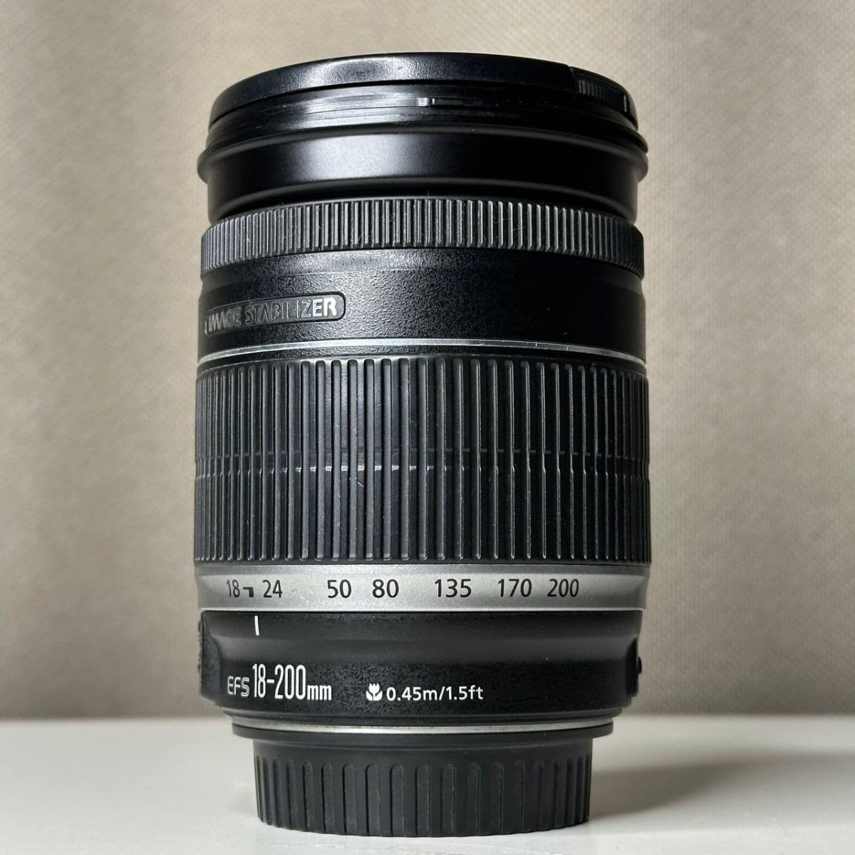Canon 18-200mm IS