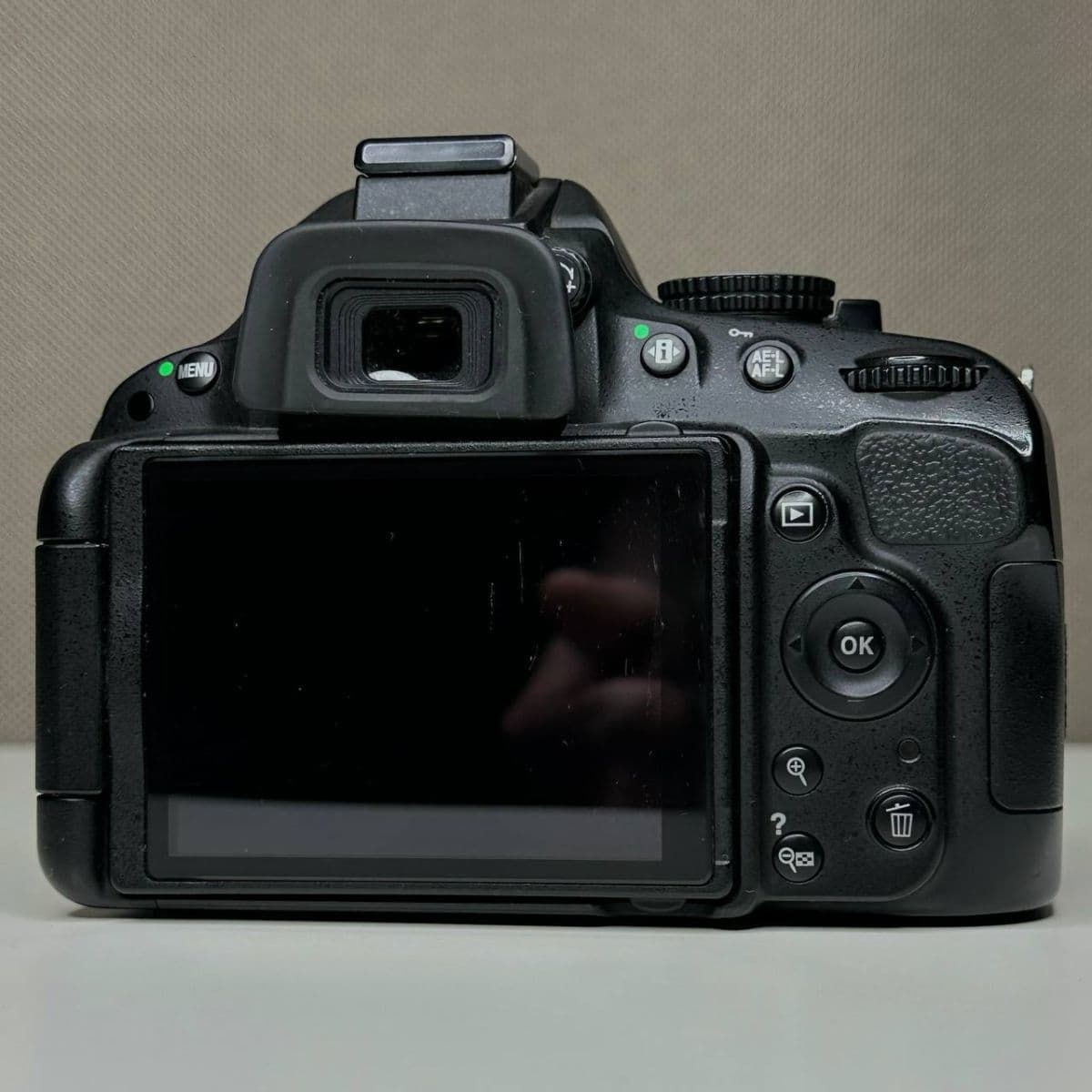 Nikon D5100 kit 18-55mm — фото 3