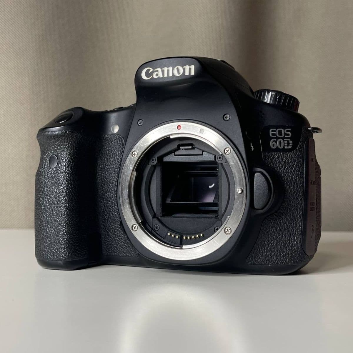 Canon 60D body — фото 4